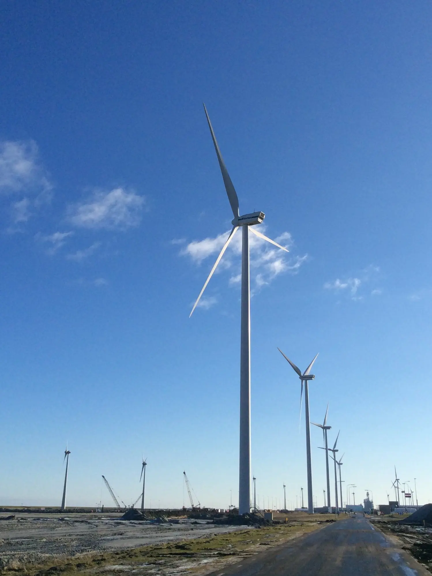 Wind turbine Eemshaven II