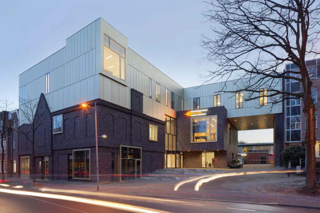 bdgarchitecten_prins_claus_conservatorium_01