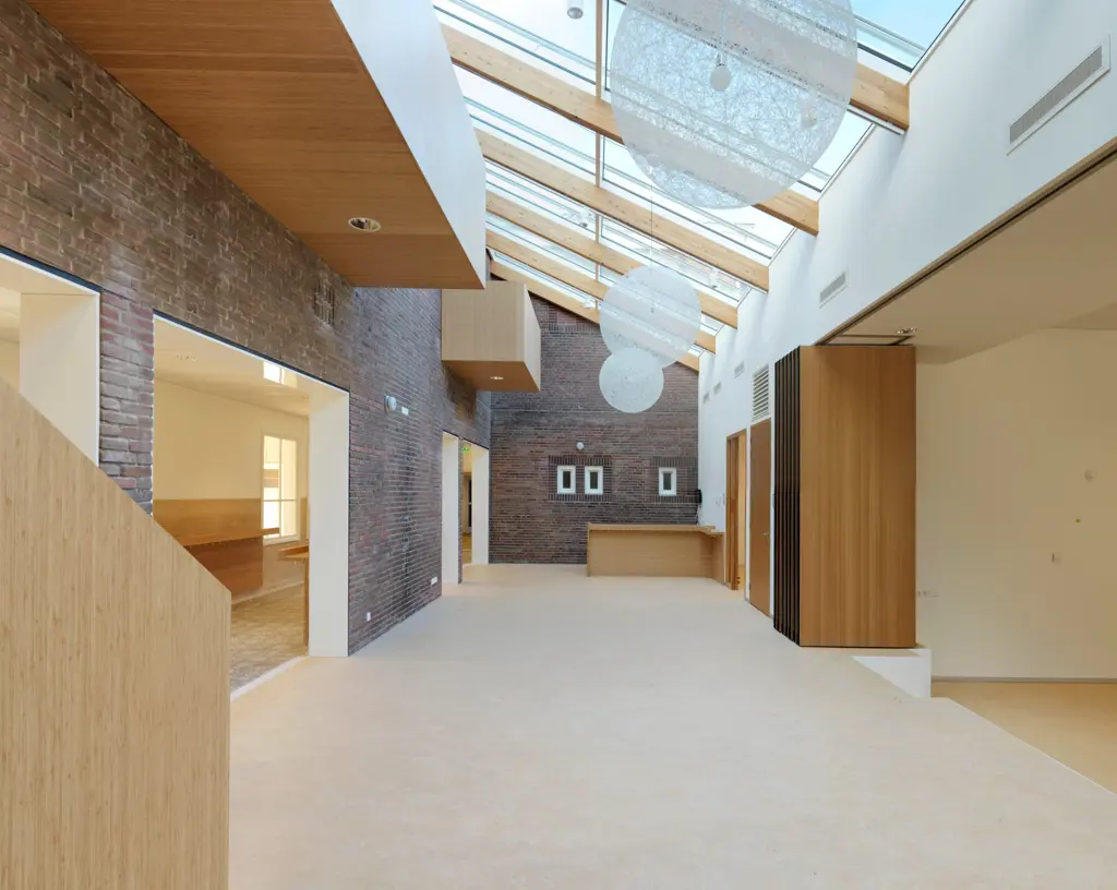 1807771_modified brickwork
